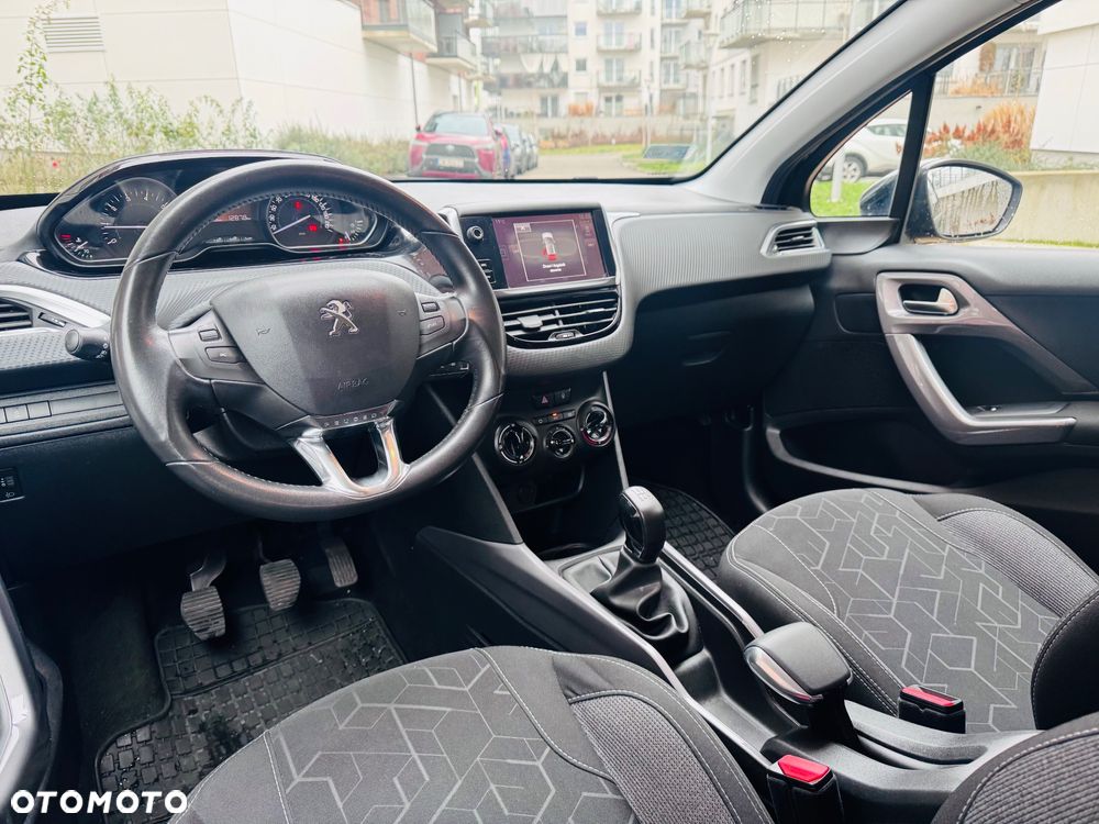 Peugeot 2008 1.2 VTi/Pure Tech Access - 26