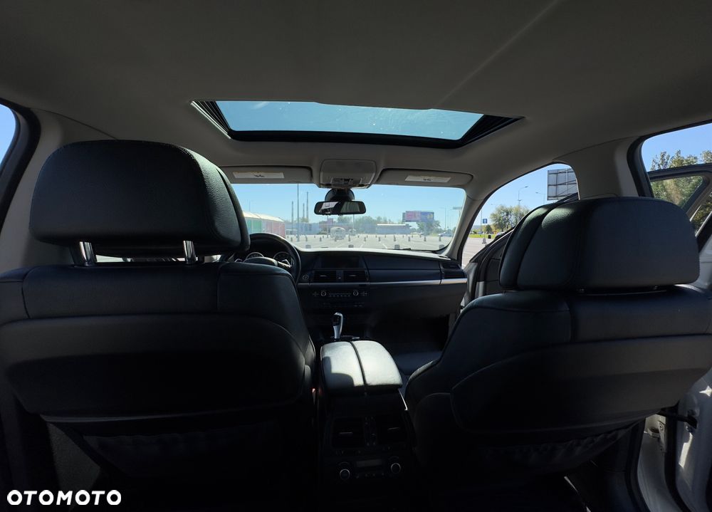 BMW X6 35i xDrive - 31