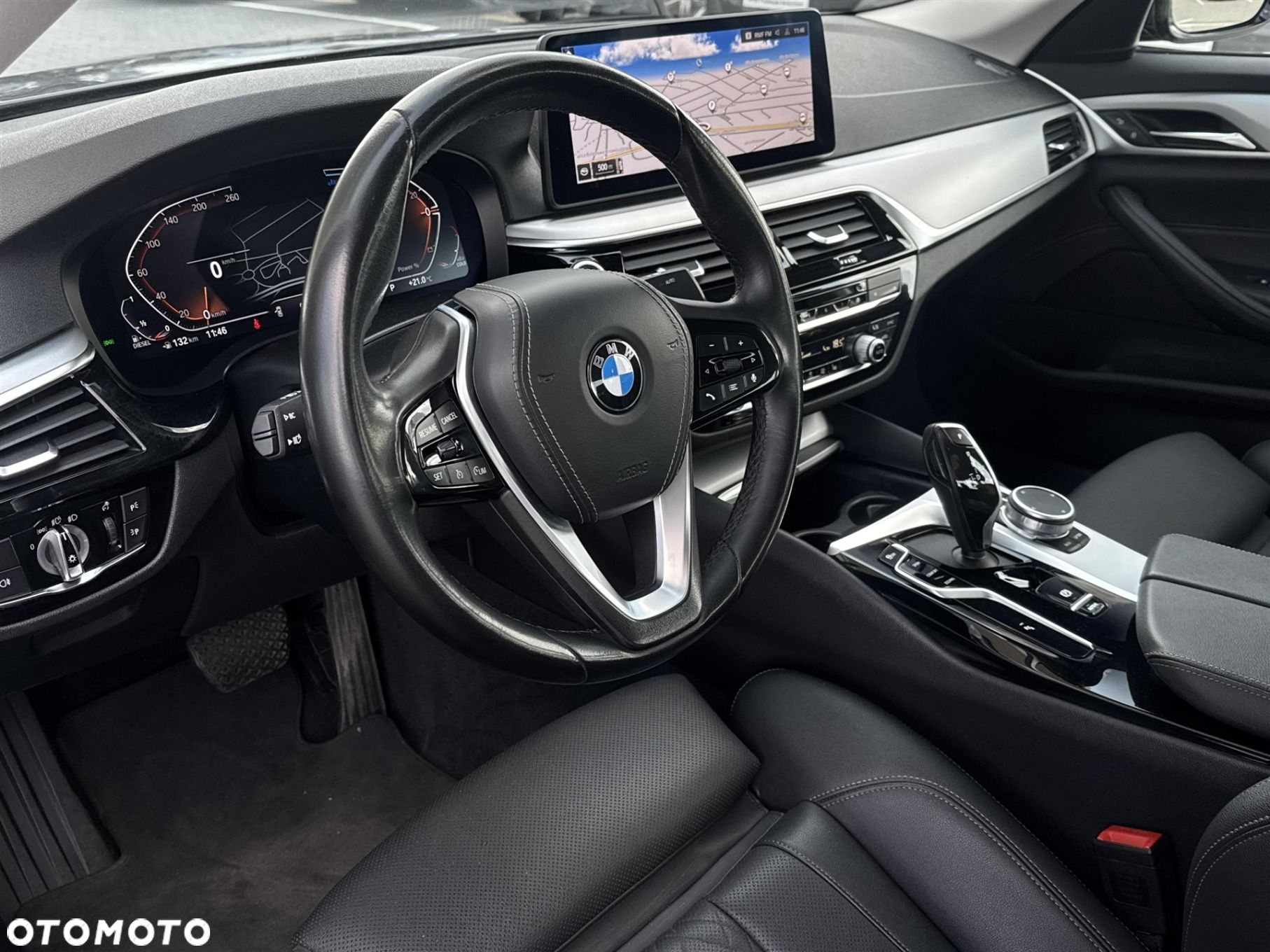 BMW Seria 5 520d xDrive - 6