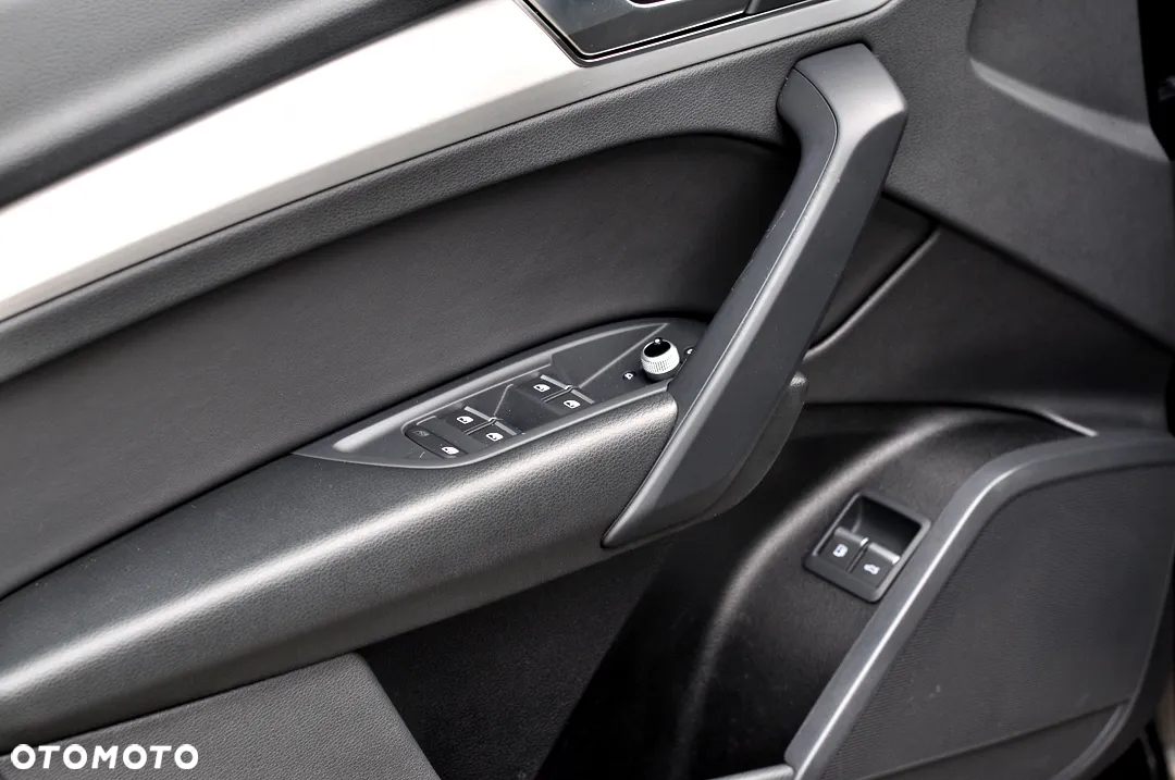 Audi Q5 50 TFSI e quattro S tronic sport - 20