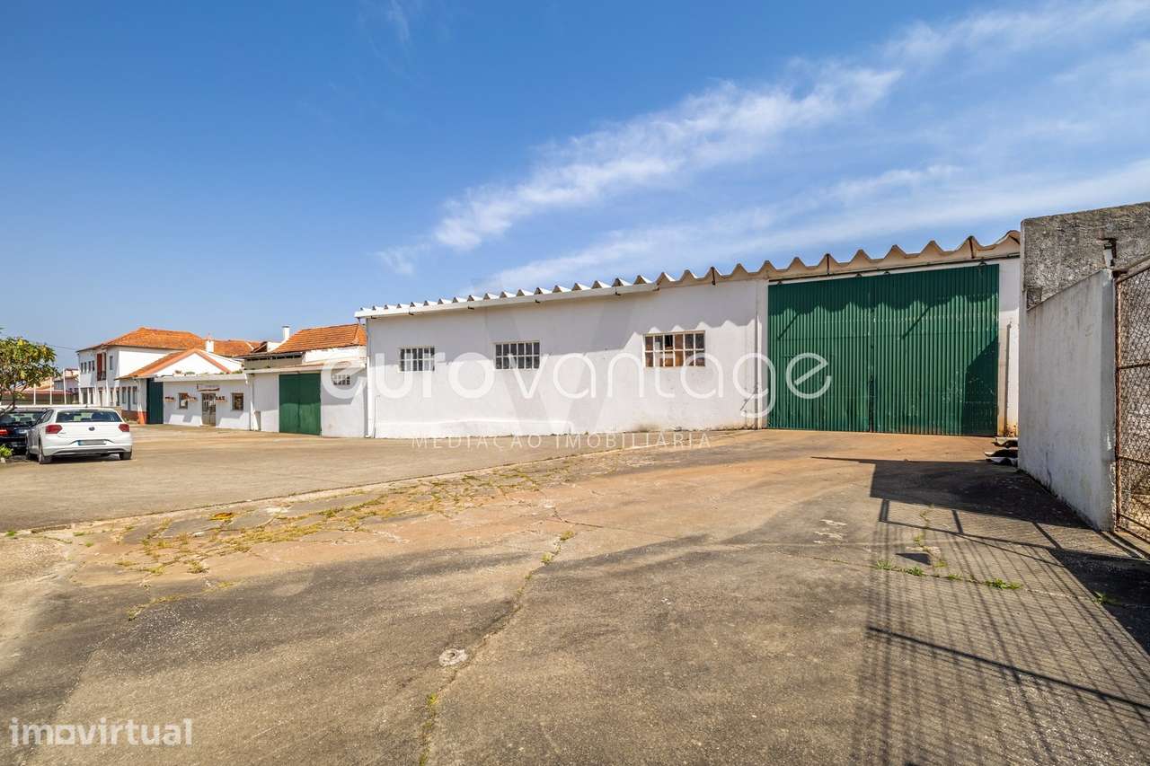 Pavilhão Industrial c/ 1.980 m² sito no Juncal - Grande imagem: 3/32