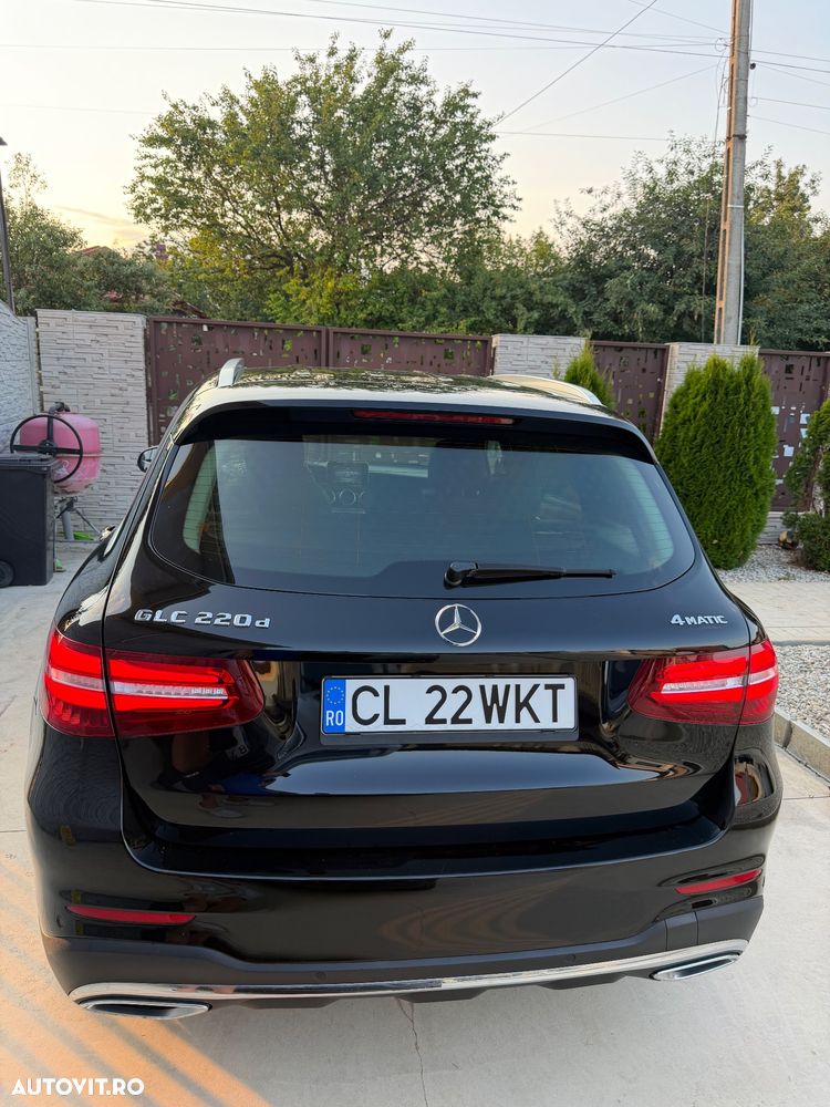 Mercedes-Benz GLC 220 d 4MATIC - 10