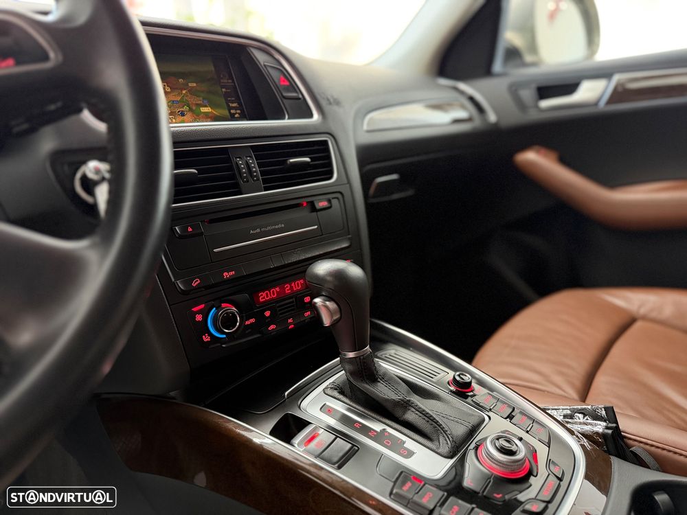 Audi Q5 2.0 TDI Advance S-tronic - 34