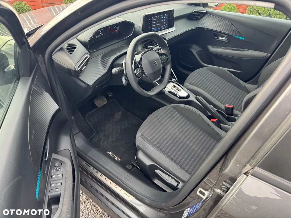 Peugeot 208 PureTech 100 EAT8 Active - 11