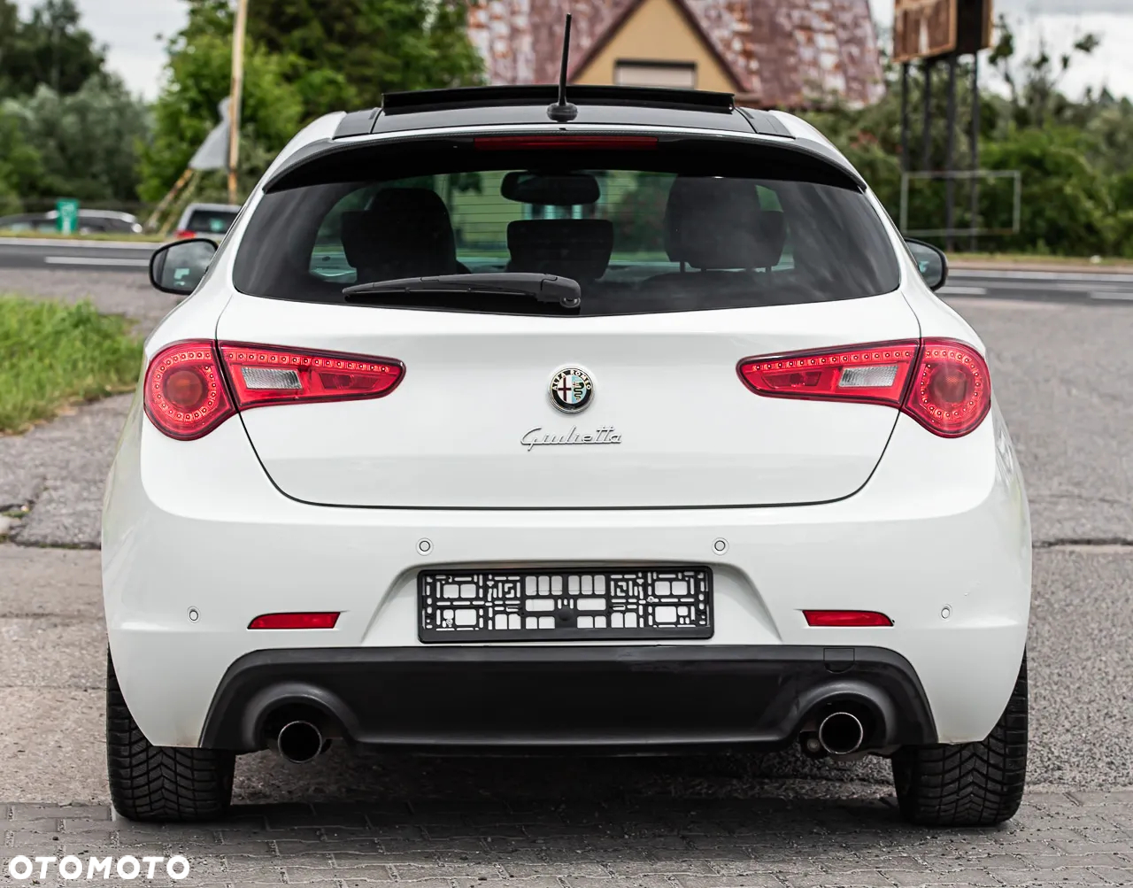 Alfa Romeo Giulietta 1750 TBi Quadrifoglio Verde - 11