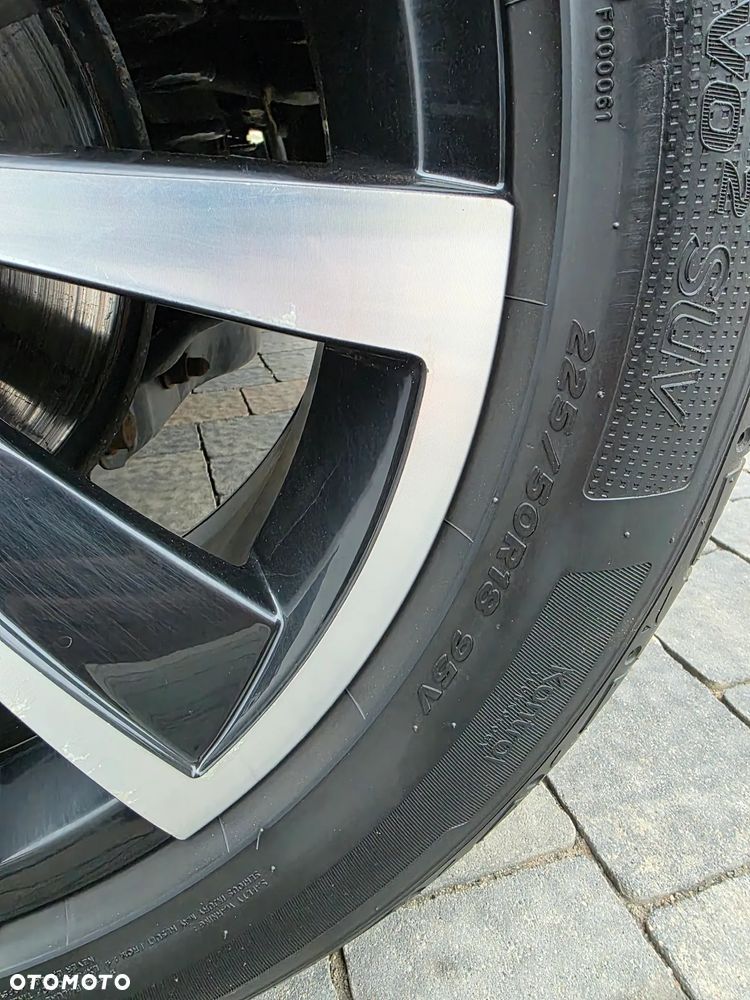 Skoda Karoq 2.0 TDI SCR 4x4 DSG Ambition - 35