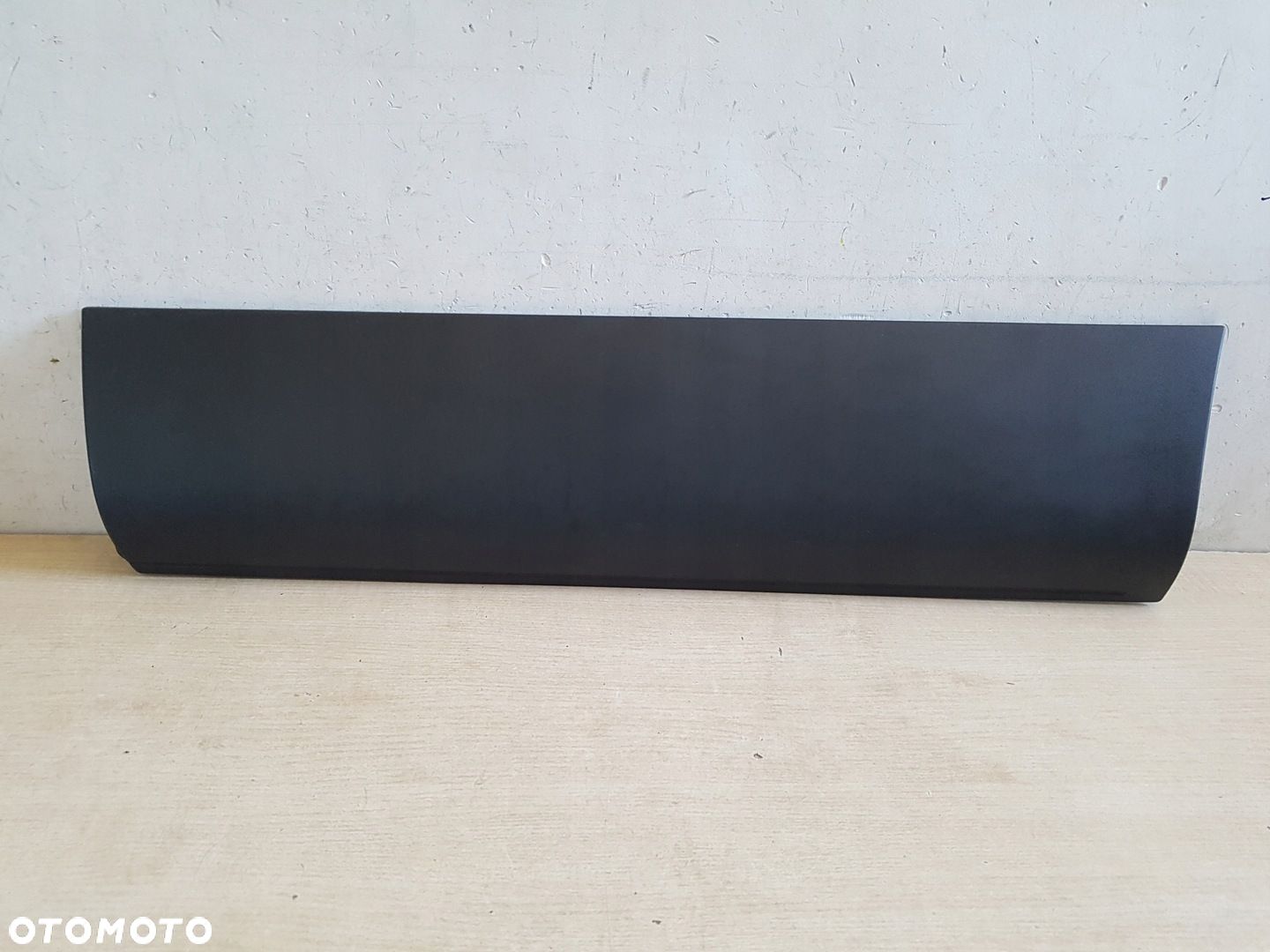 AUDI Q7 07-16 listwa drzwi lewy tył 4L0853969D - 1