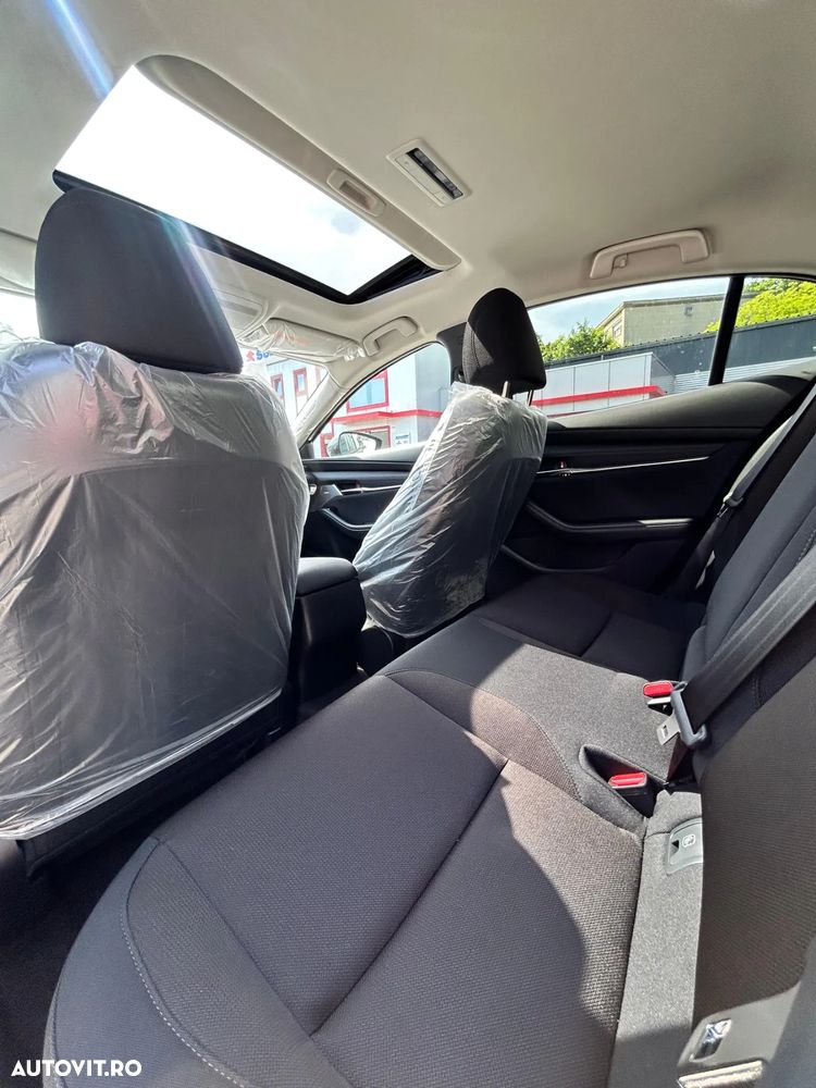Mazda 3 e-Skyactiv X186 AT MHEV Exclusive-Line - 10