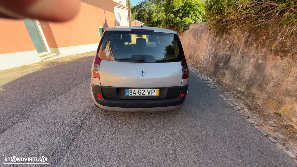 Renault Scénic 1.5 dCi Confort Dynamique - 5