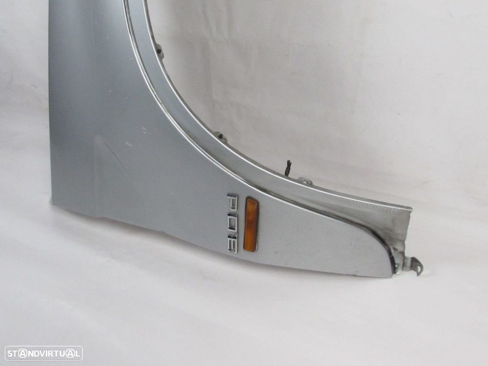 Guarda-lamas Direito Seminovo/ Original BMW X5 (E53) 41357000386 - 2