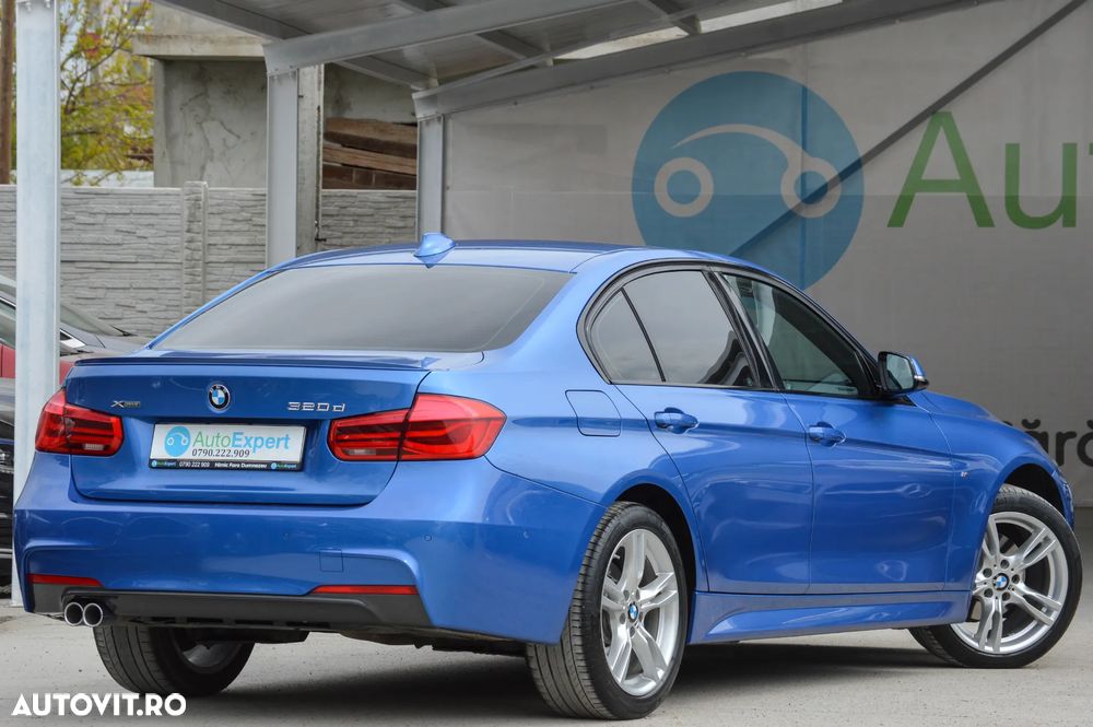 BMW Seria 3 320d Aut. xDrive Edition M Sport Shadow - 11