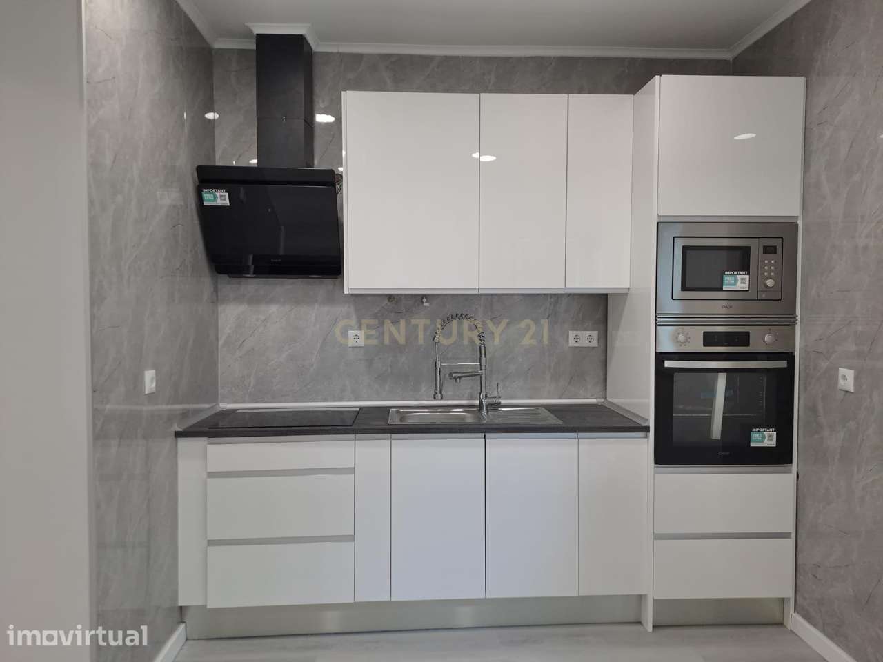 ApartamentoT1, com remodelação total - Grande imagem: 2/20