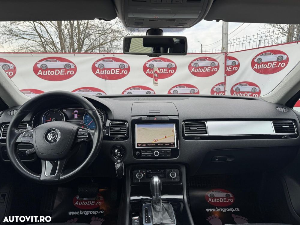 Volkswagen Touareg - 8