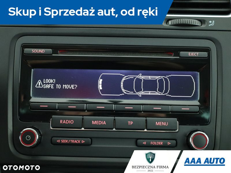 Volkswagen Golf - 14
