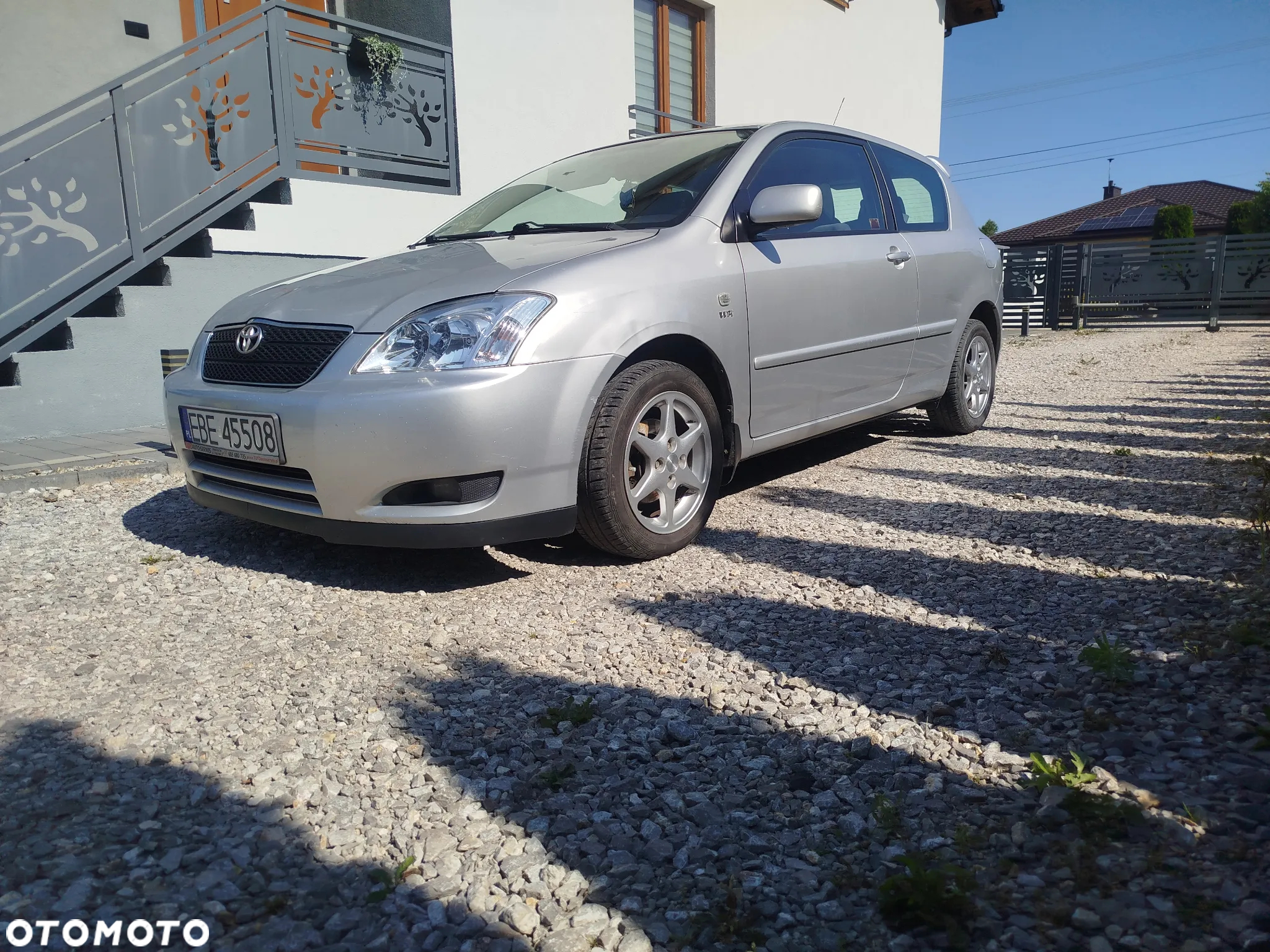 Toyota Corolla 1.6 VVT-i Sol - 2