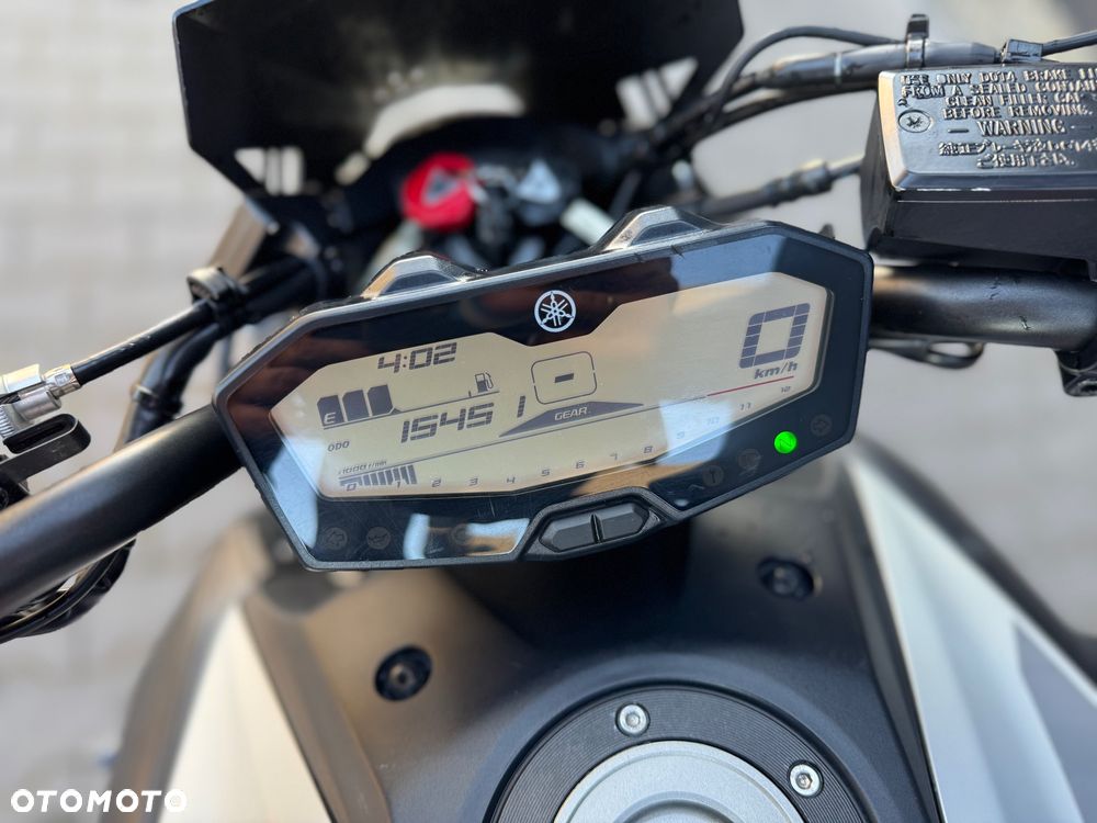 Yamaha MT - 6
