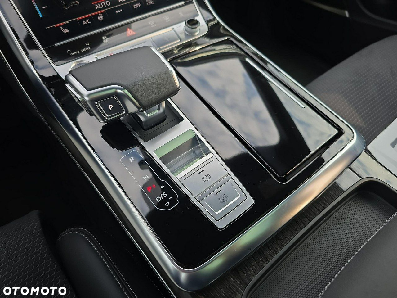 Audi Q8 50 TDI quattro tiptronic - 14