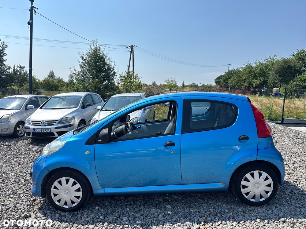 Peugeot 107 1.0 Trendy - 3