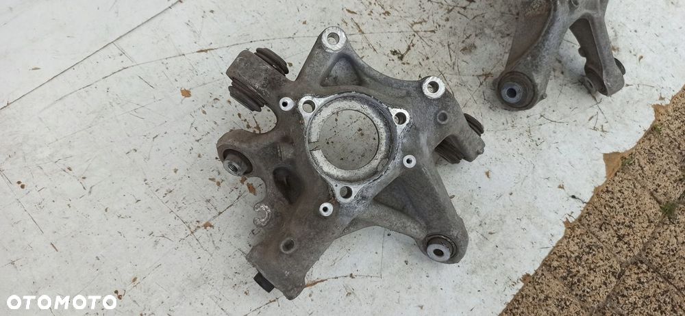 TESLA MODEL 3 2017-2020 zwrotnica prawy lewy tył 1044416-00-F 1044411-00-F - 5