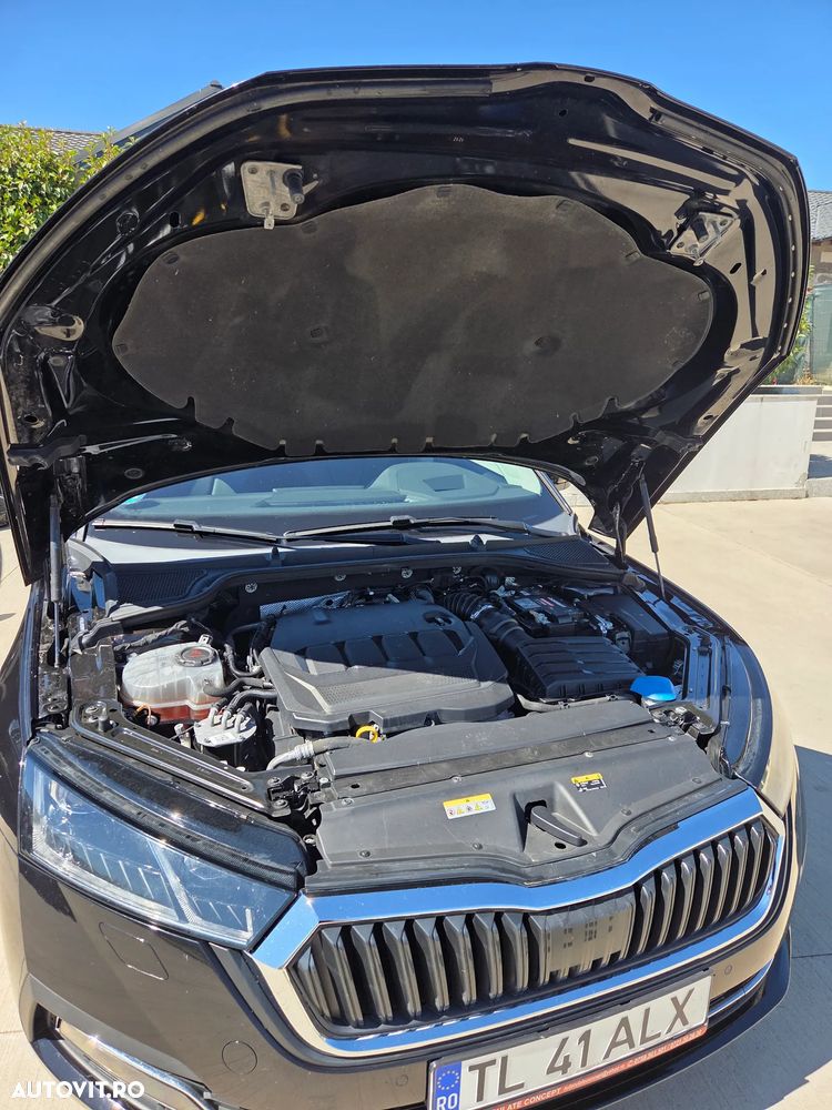Skoda Octavia 2.0 TDI DSG Style - 3