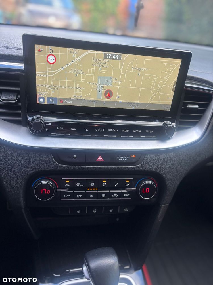 Kia ProCeed - 14