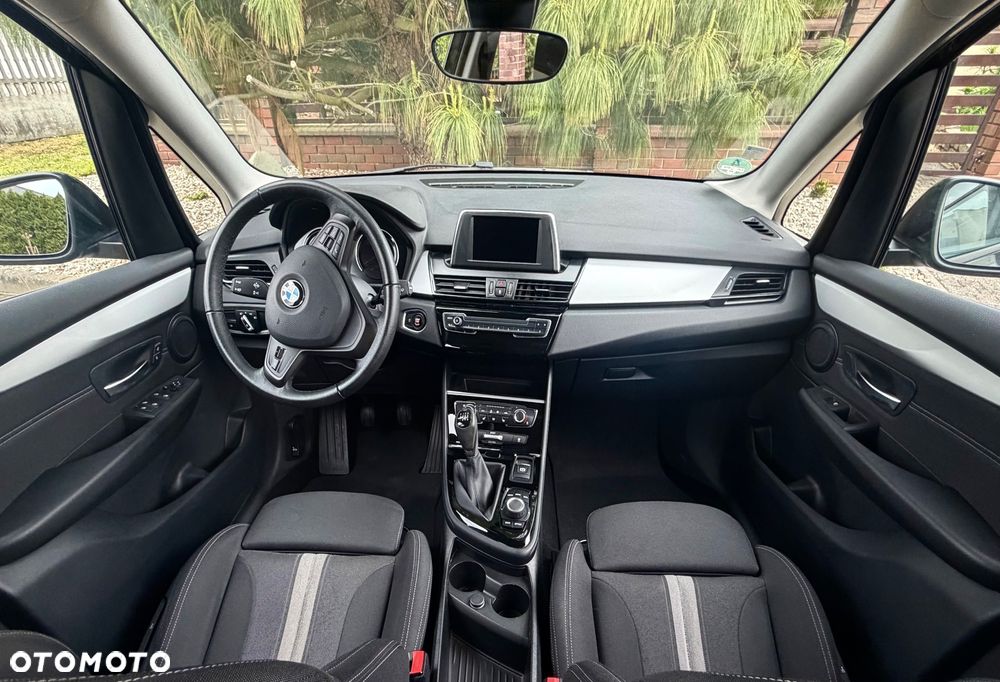 BMW Seria 2 218i Sport Line - 14