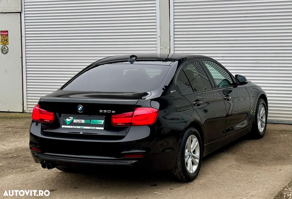 BMW Seria 3 330e iPerformance Sport Line - 13