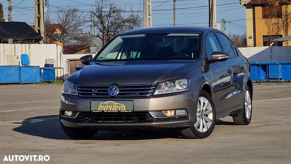 Volkswagen Passat 1.6 TDI DPF BlueMotion Technology Comfortline - 4