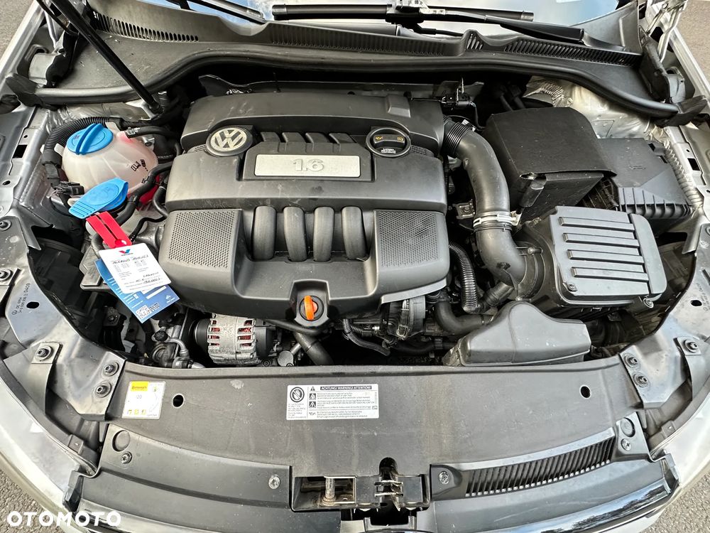 Volkswagen Golf 1.6 Edition - 31