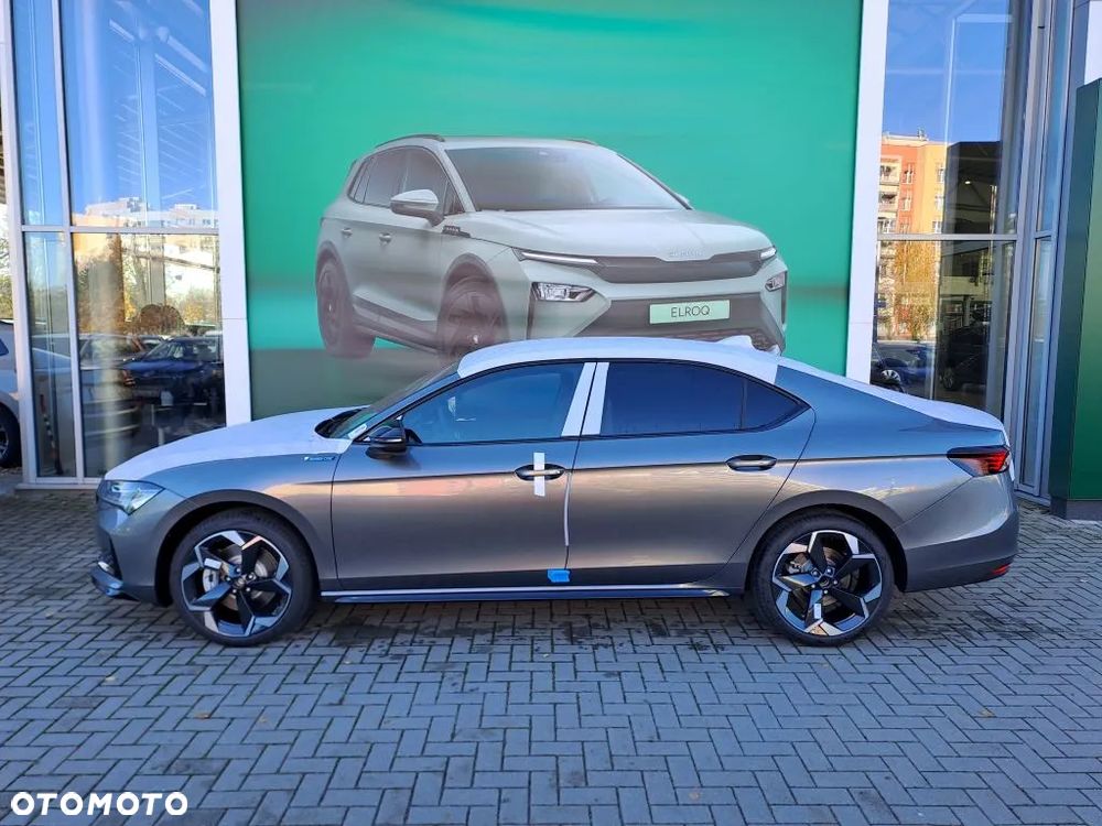 Skoda Superb 2.0 TSI Sportline DSG - 4