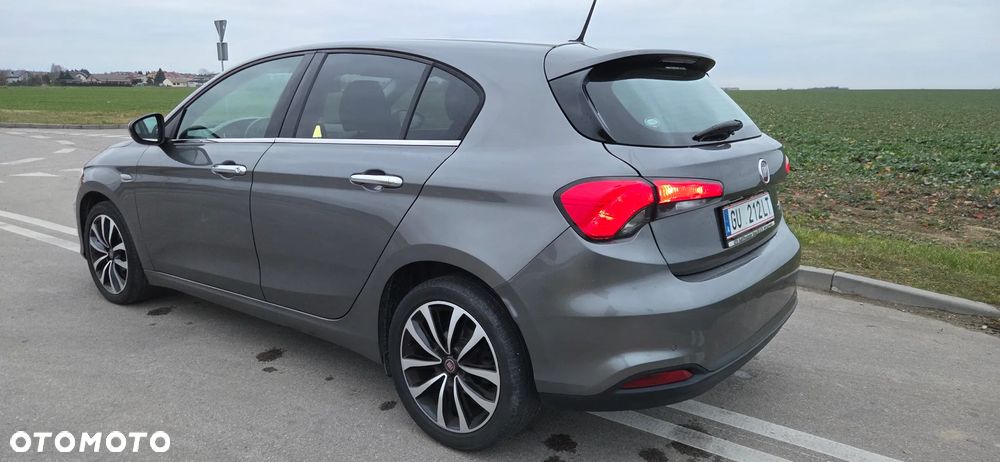 Fiat Tipo 1.4 T-Jet 16v Lounge - 3