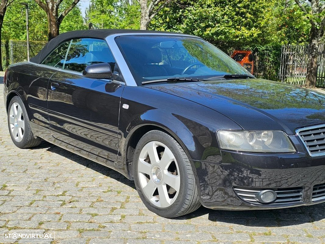 Audi A4 Cabrio 2.5 TDi Multit. S-line - 5
