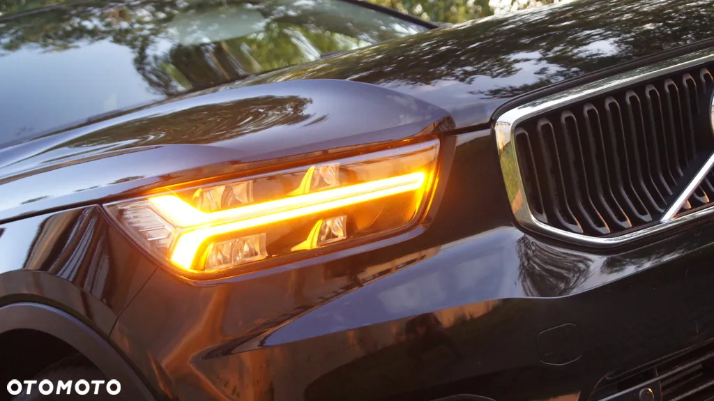 Volvo XC 40 T2 Momentum Core - 15