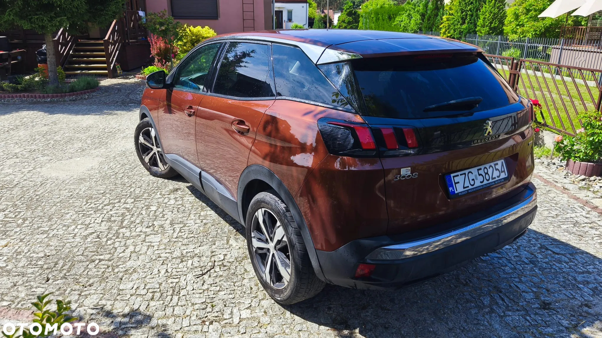Peugeot 3008 1.2 PureTech Allure S&S EAT6 - 5