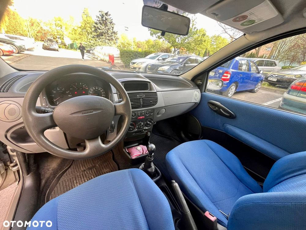 Fiat Punto - 12