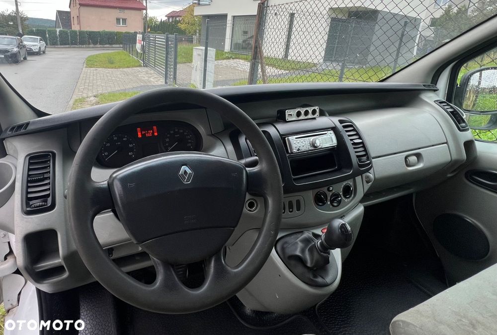 Renault Traffic - 5