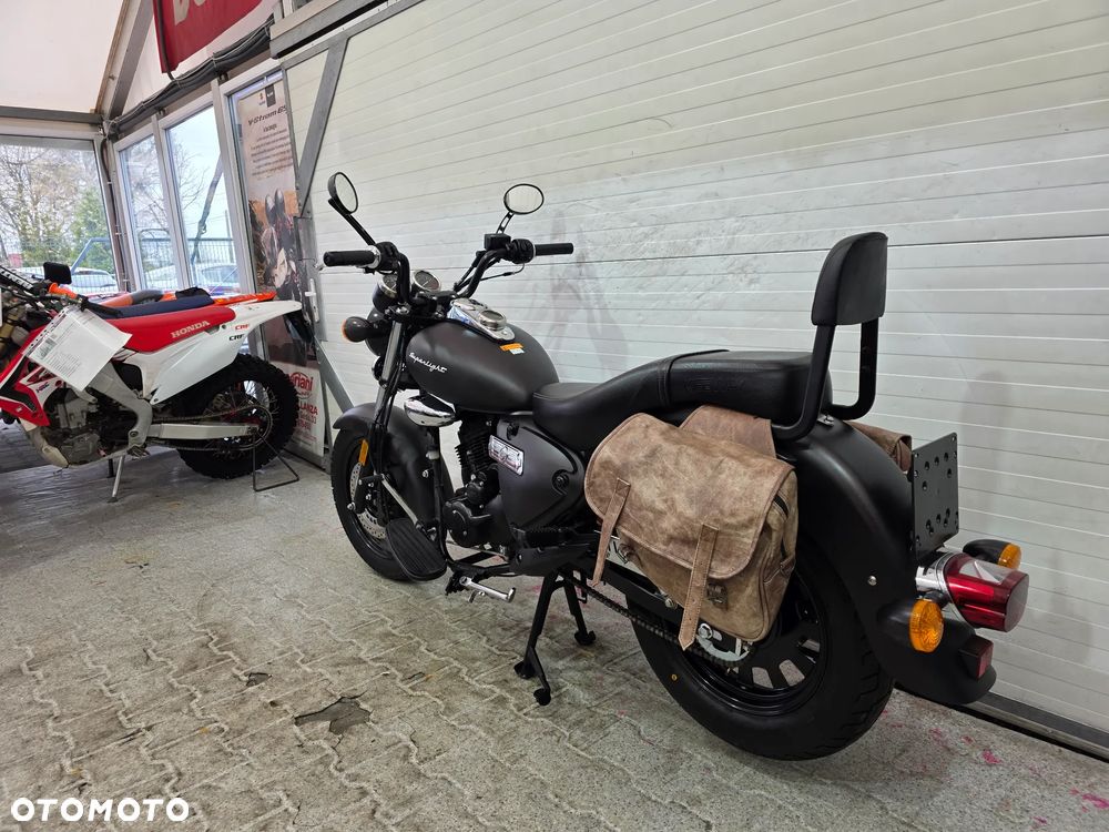 Keeway Superlight - 17