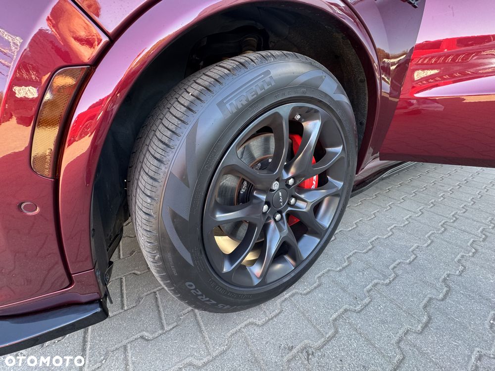 Dodge Durango 6.4 SRT - 13