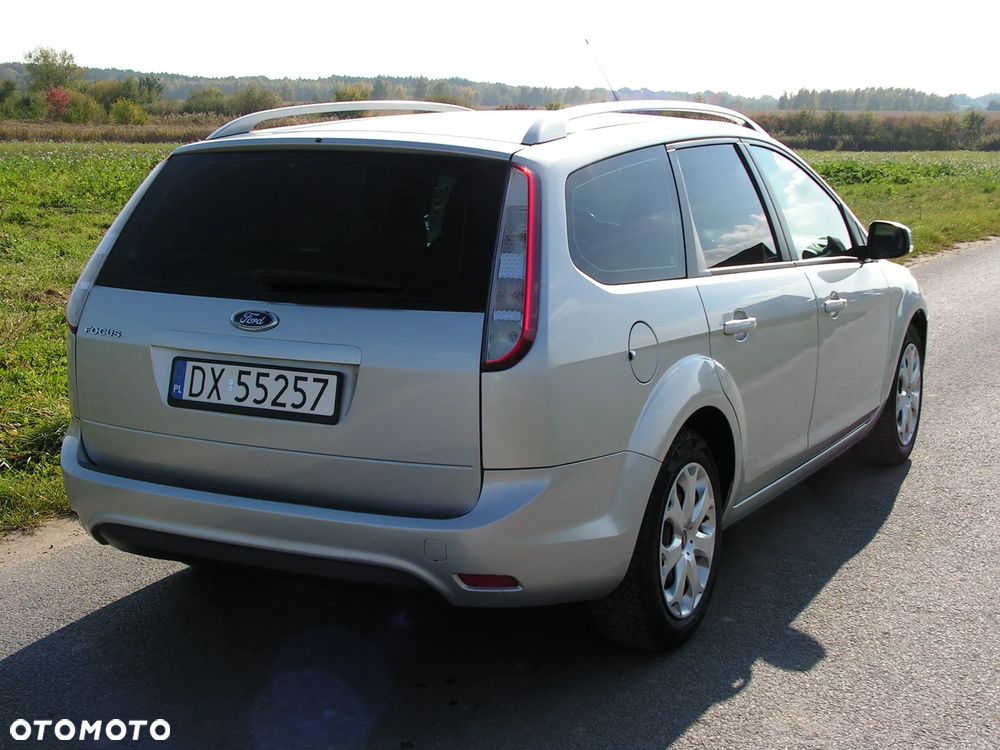 Ford Focus 1.6 Trend EU5 - 6