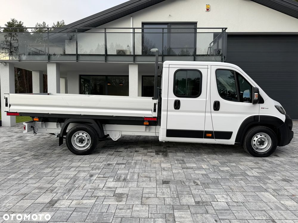 Fiat Ducato Maxi Doka 7 osób / Skrzynia 3.3m / Wzmocniony Koła 16'' / Podwójne resory / Ładowność 1285kg / Bogate wyposażenie / Serwisowany / FV23% / Salon PL - 10