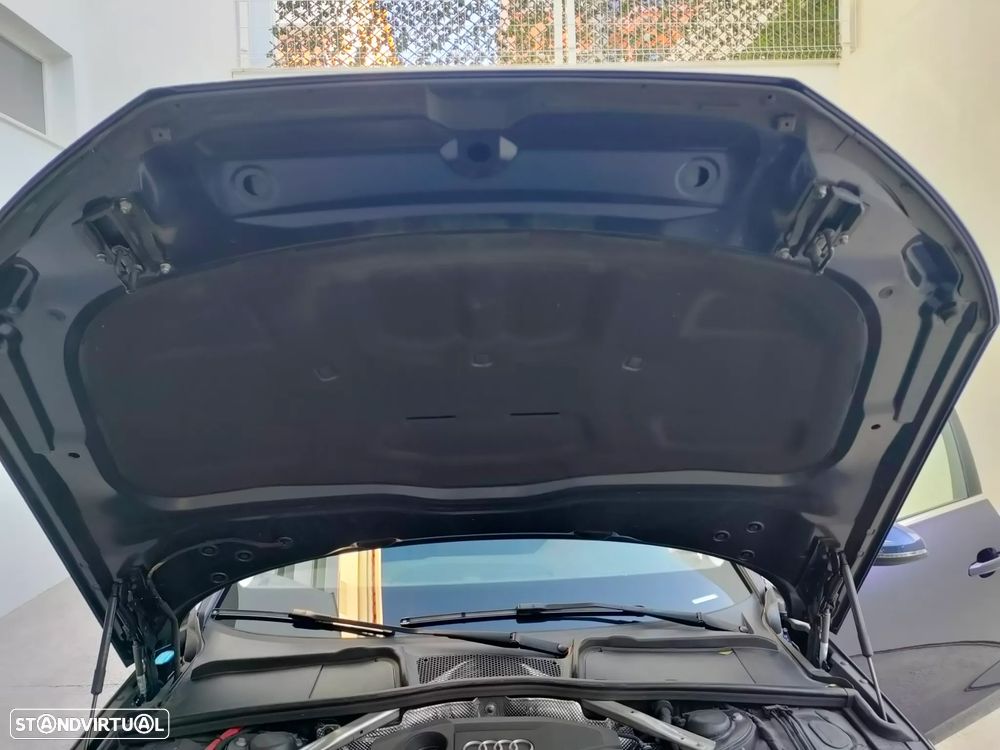 Audi A4 Avant 30 TDI S line S tronic - 9