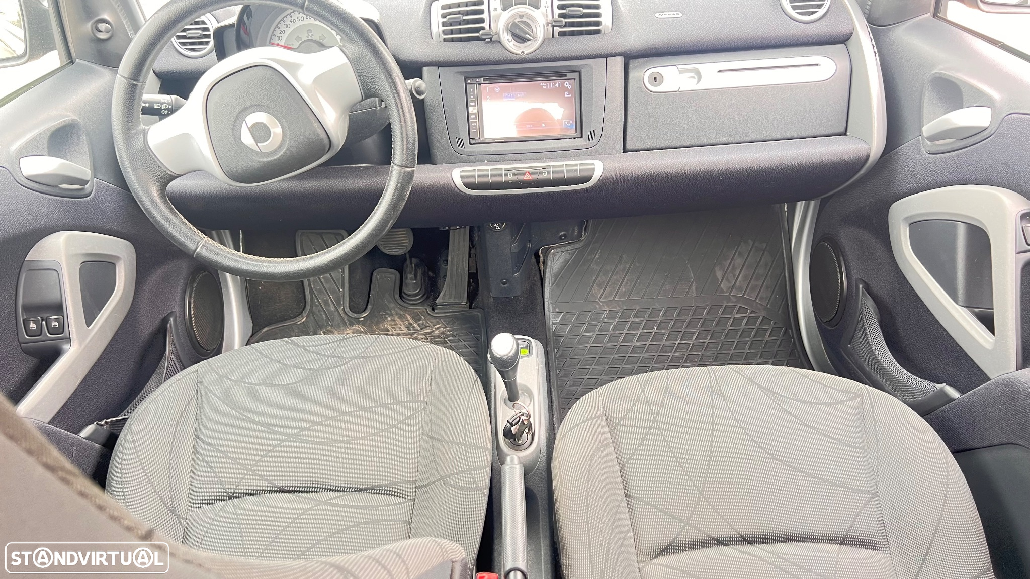 Smart ForTwo Coupé 1.0 mhd Passion 71 Softouch - 13