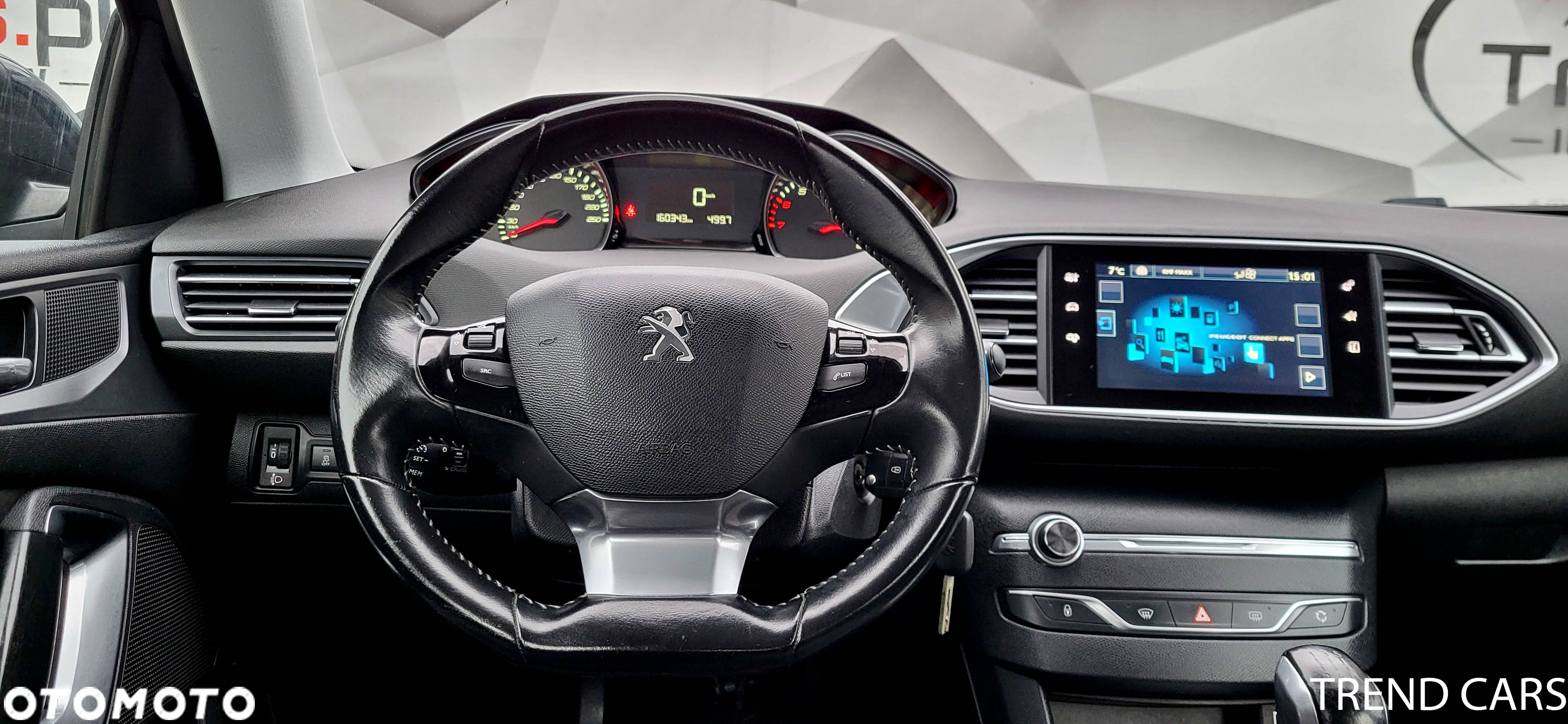 Peugeot 308 1.2 PureTech Allure S&S - 21