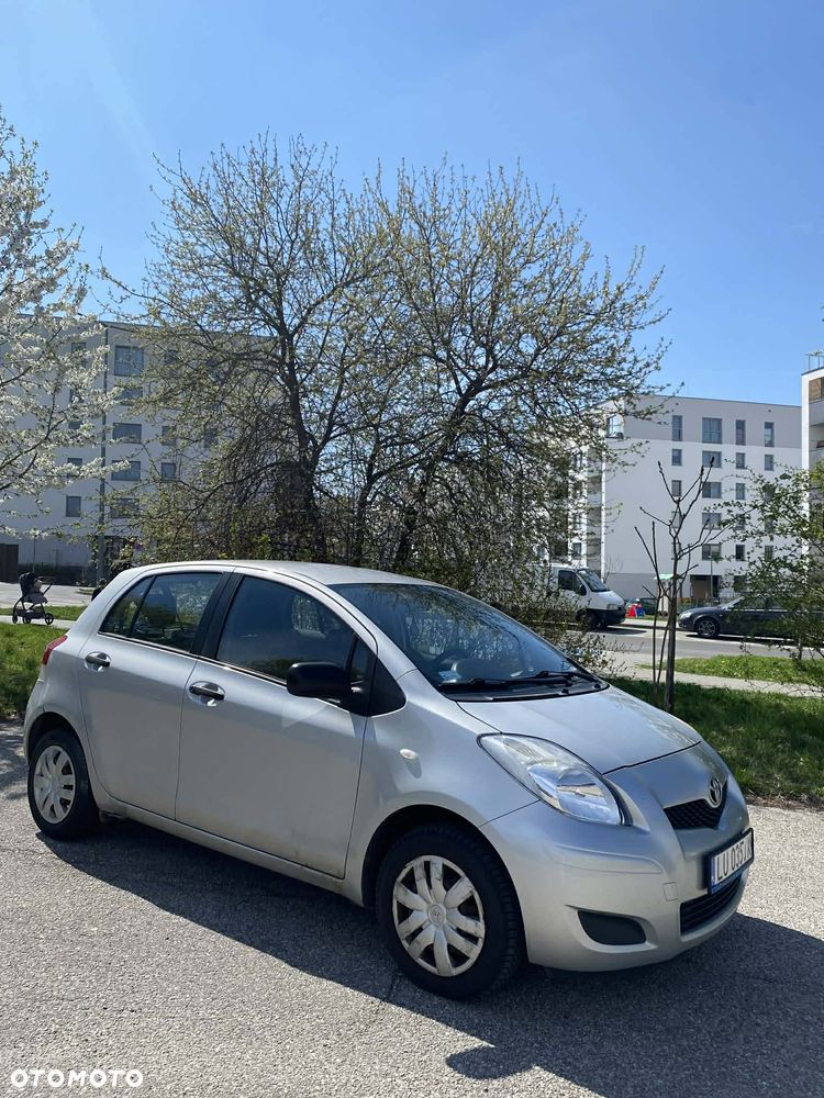 Toyota Yaris 1.0 Entry EU5 - 5