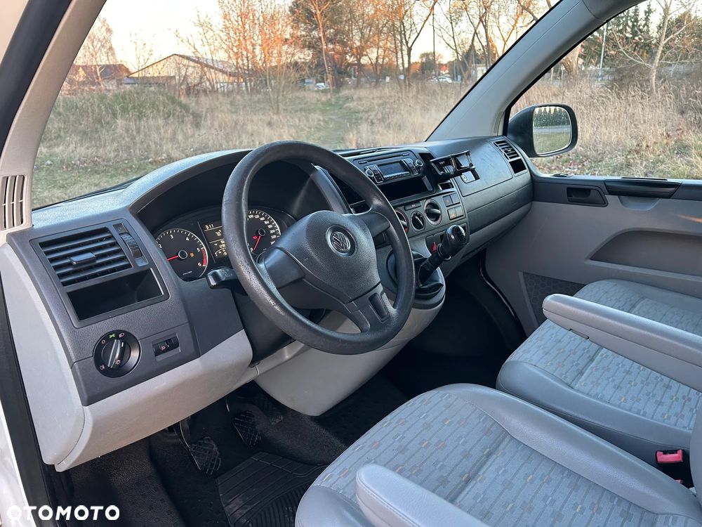 Volkswagen Transporter - 15