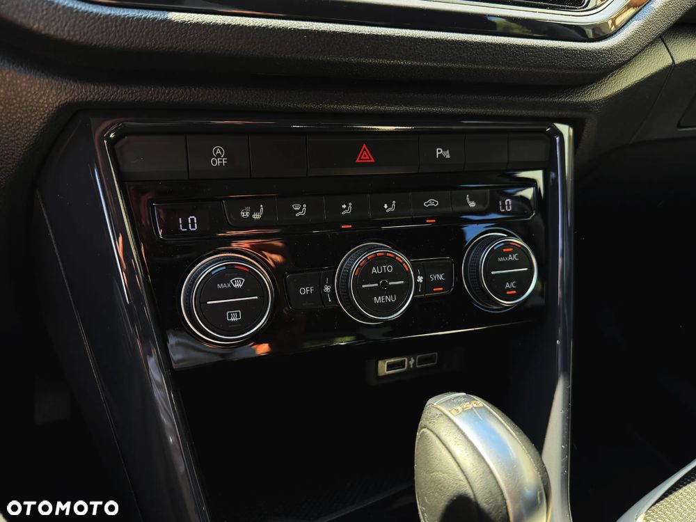 Volkswagen T-Roc 1.5 TSI ACT Premium DSG - 18