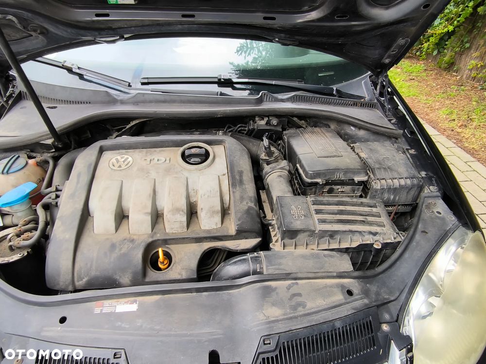 Volkswagen Jetta 1.9 TDI Comfortline - 15