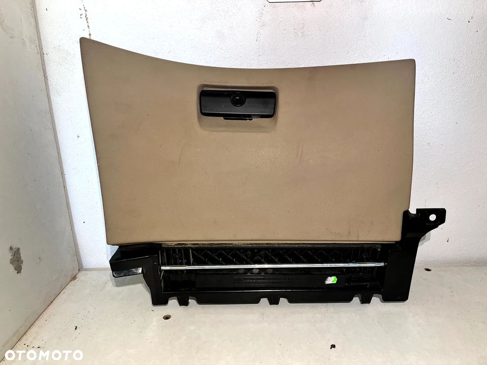 BMW E46 LIFT COUPE CABRIO SCHOWEK DESKI ROZDZIELCZEJ EUROPA JASNY 8196111 - 1