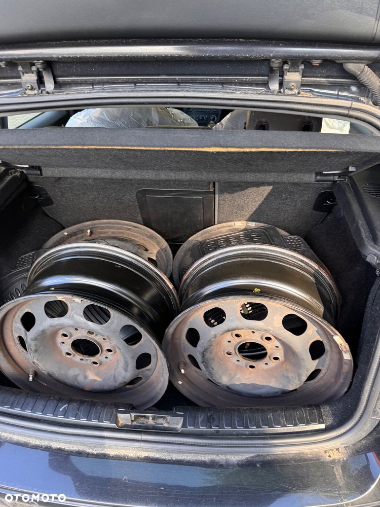 BMW Seria 1 118i - 9