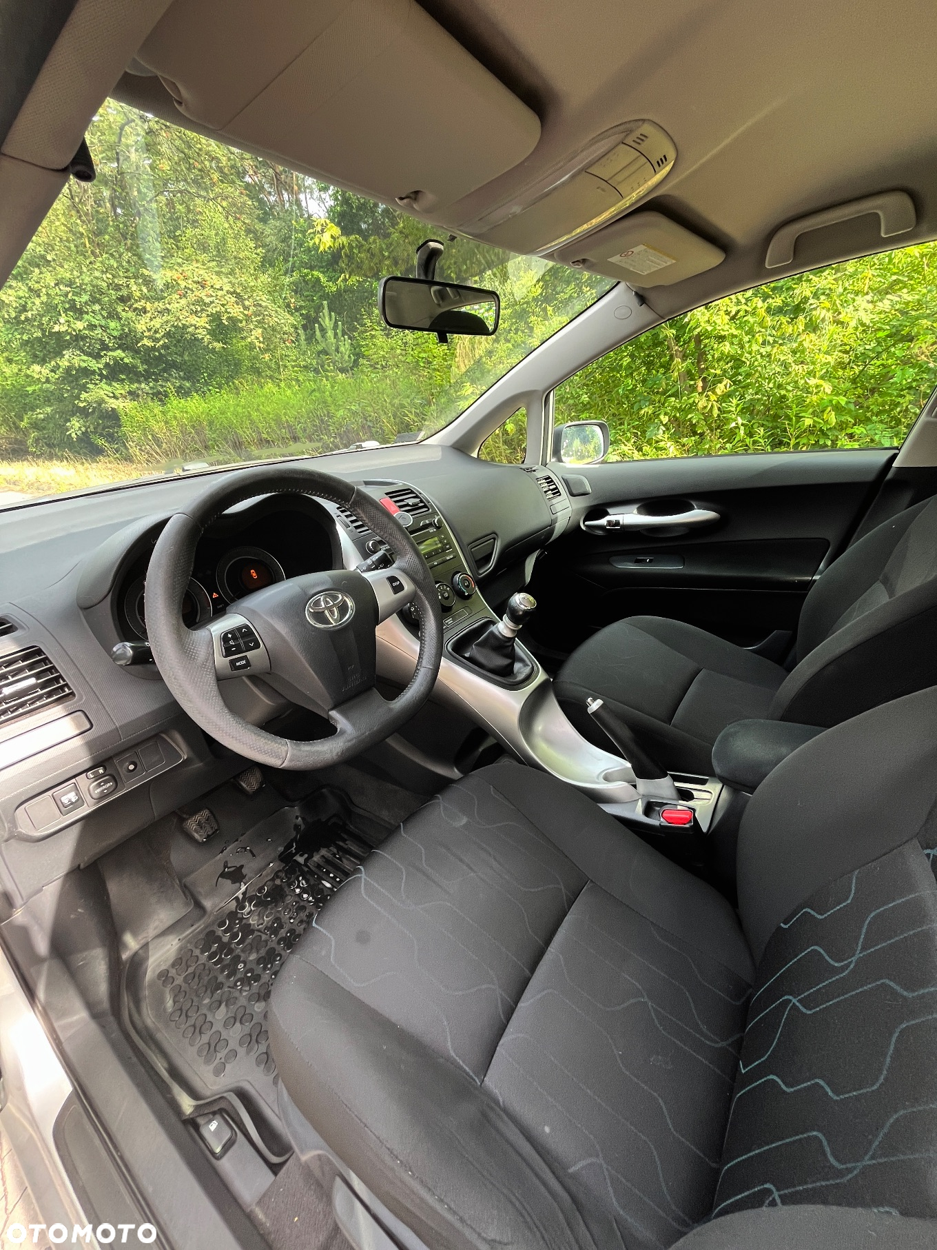Toyota Auris 1.6 2010 - 8